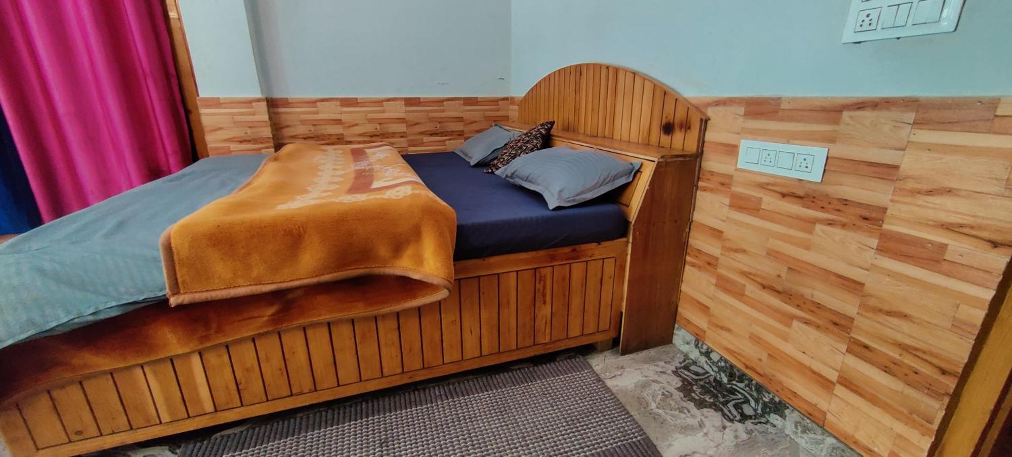 Flipsyde Retreat Hotel Kasol Bagian luar foto